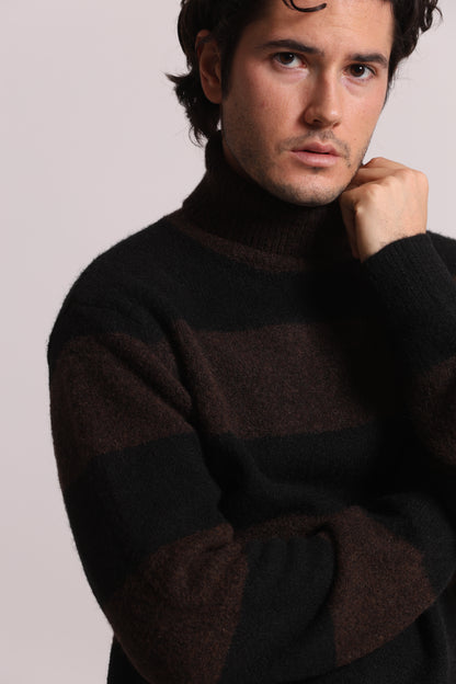 MAGLIONE DOLCEVITA A RIGHE