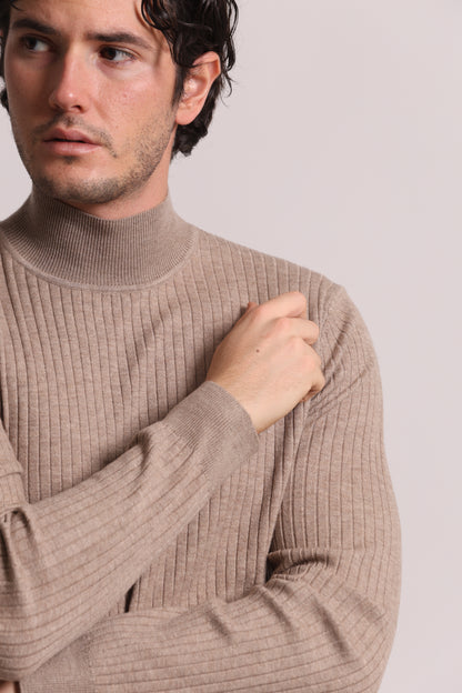 MAGLIA CON MEZZO COLLO A COSTINE