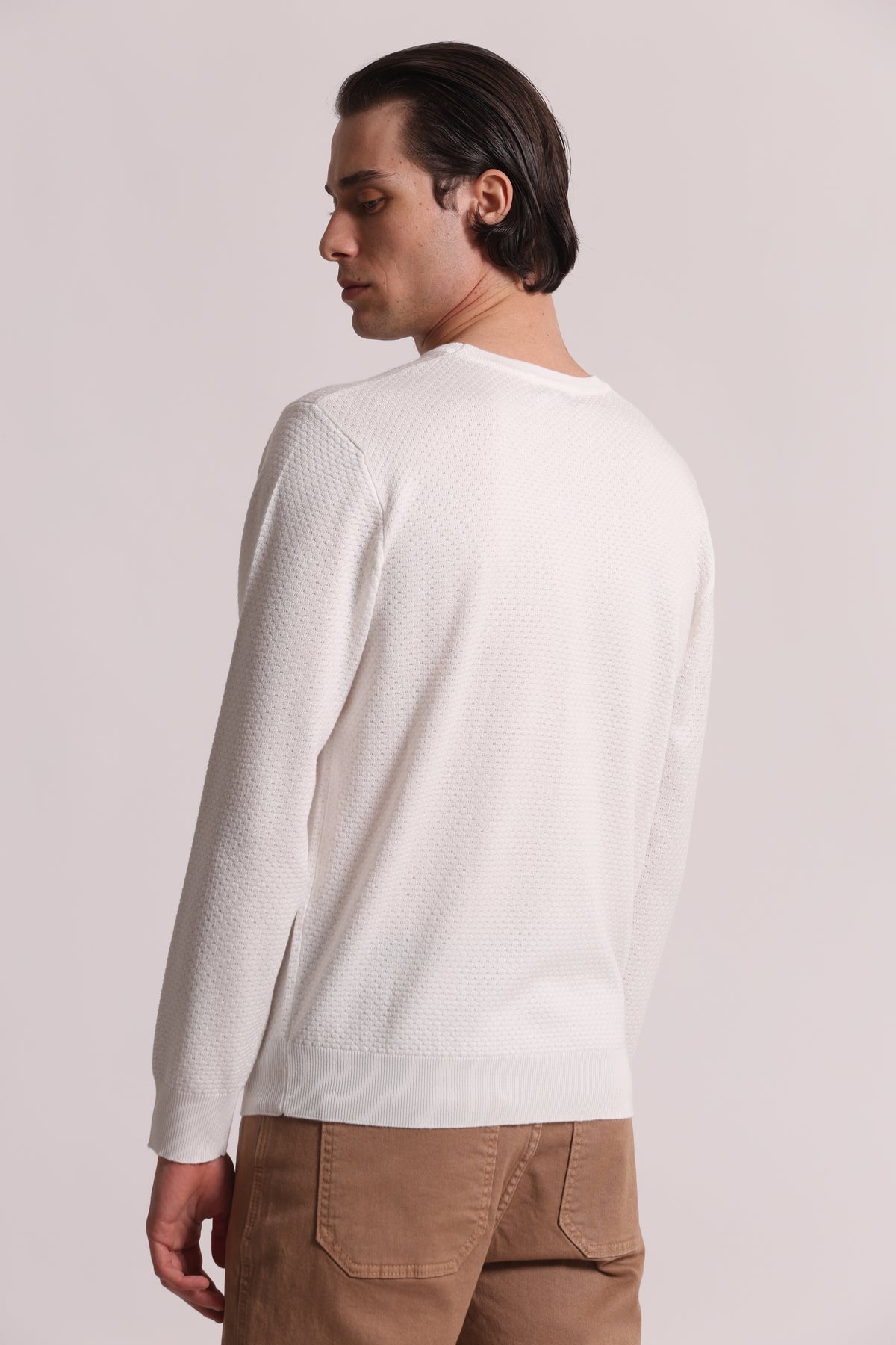 MAGLIA GIROCOLLO CON TEXTURE