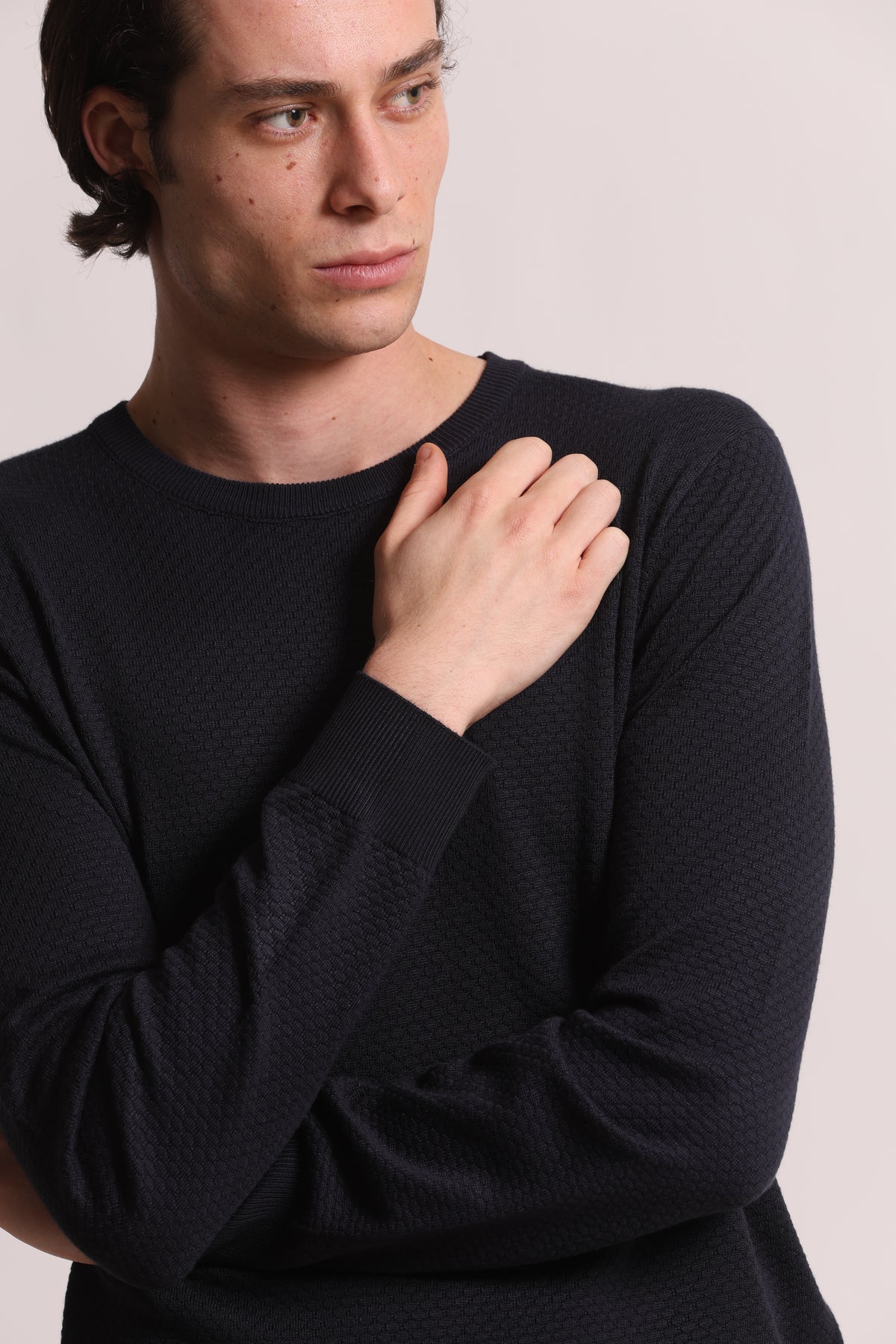 MAGLIA GIROCOLLO CON TEXTURE