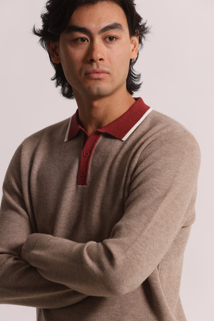 POLO IN MAGLIA CON COLLETTO A CONTRASTO