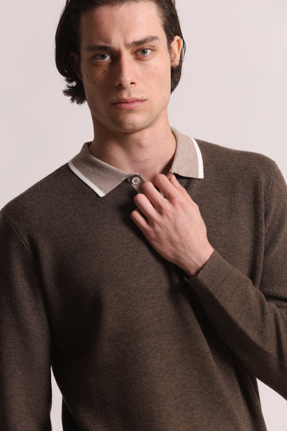 POLO IN MAGLIA CON COLLETTO A CONTRASTO