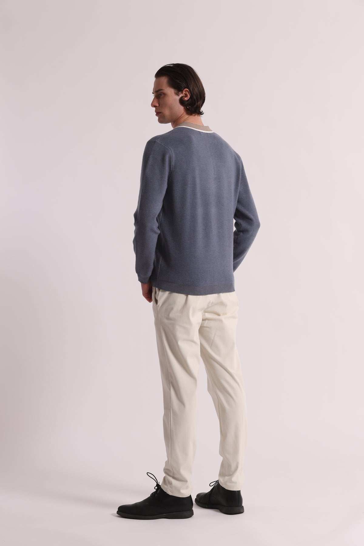 POLO IN MAGLIA CON COLLETTO A CONTRASTO