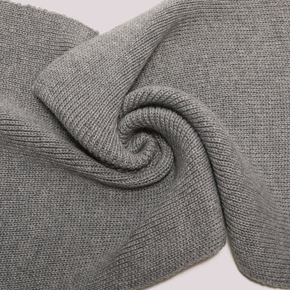 SET BERRETTO E SCIARPA CON TRECCE