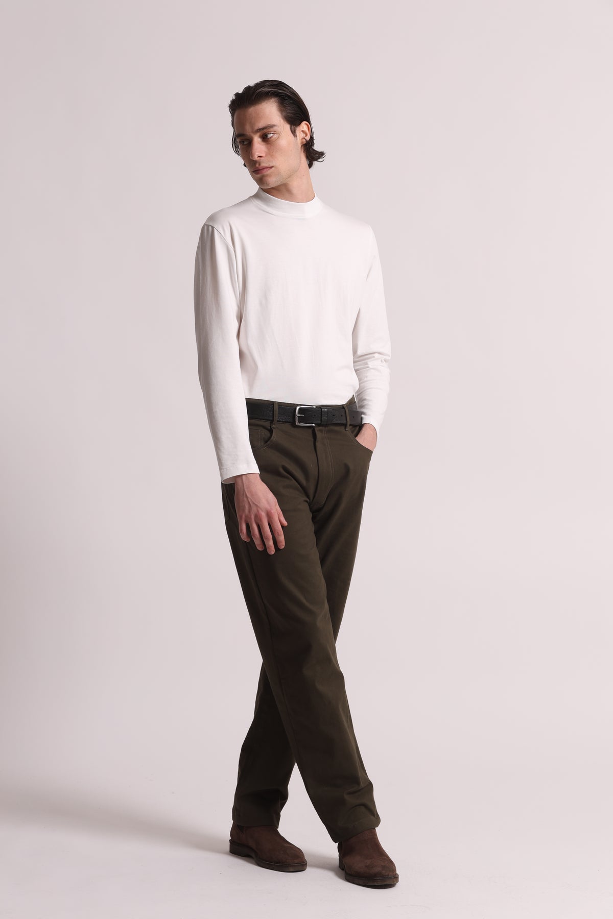 PANTALONI IN GABARDINA DI COTONE CON PINCES