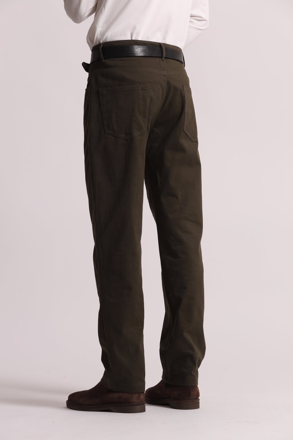 PANTALONI IN GABARDINA DI COTONE CON PINCES