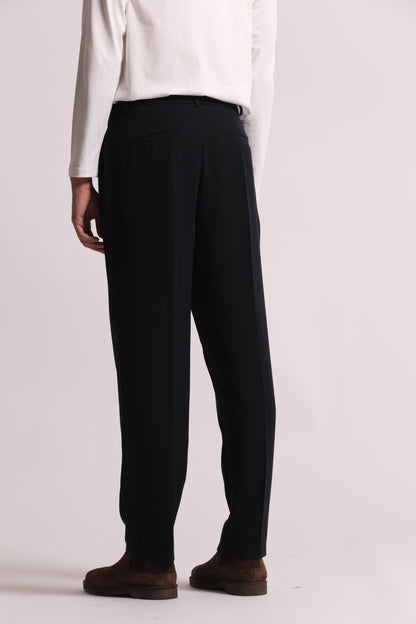 PANTALONI IN MANOLANA CON PINCES