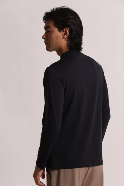 T-SHIRT A MEZZO COLLO IN COTONE
