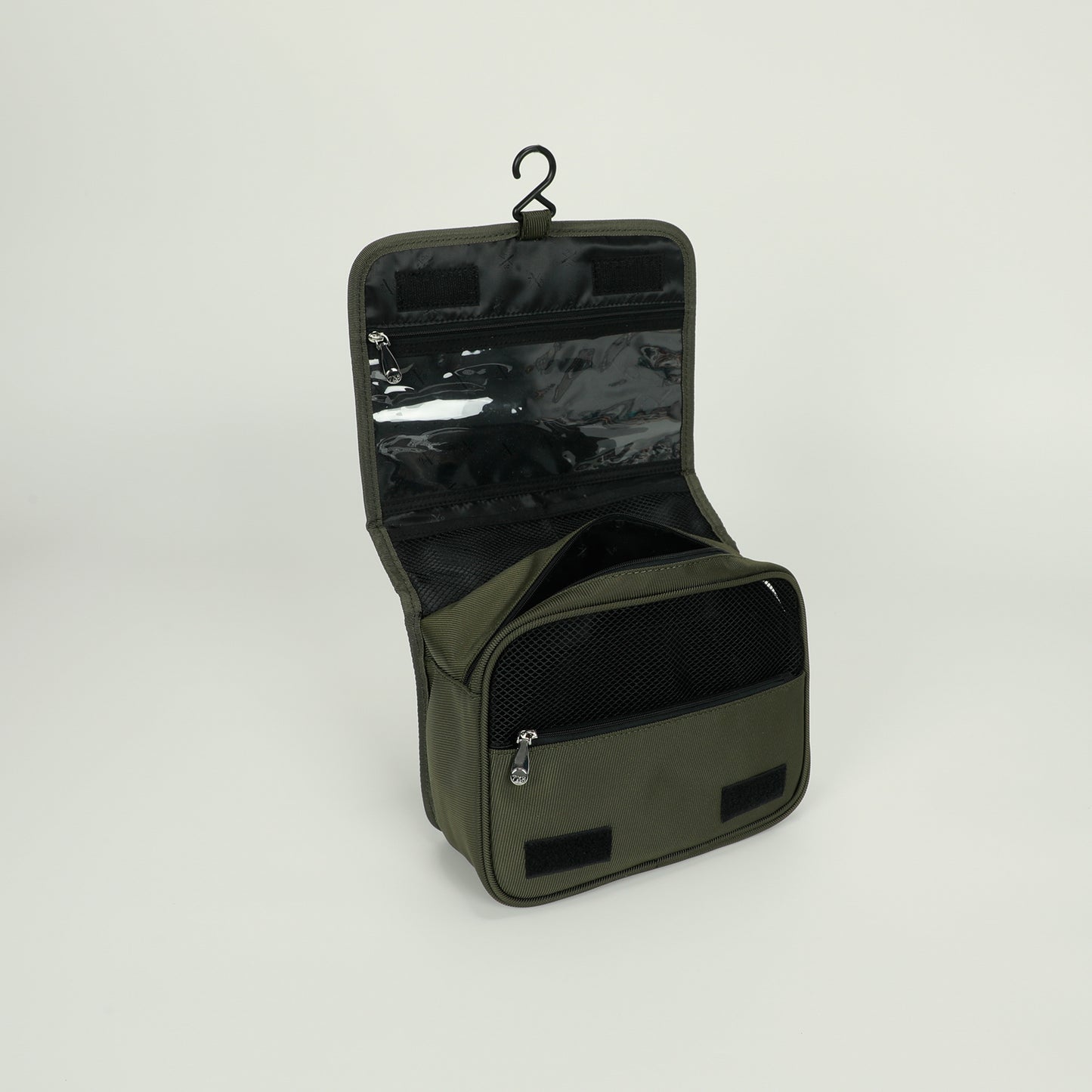 BEAUTY-CASE IN TESSUTO TECNICO