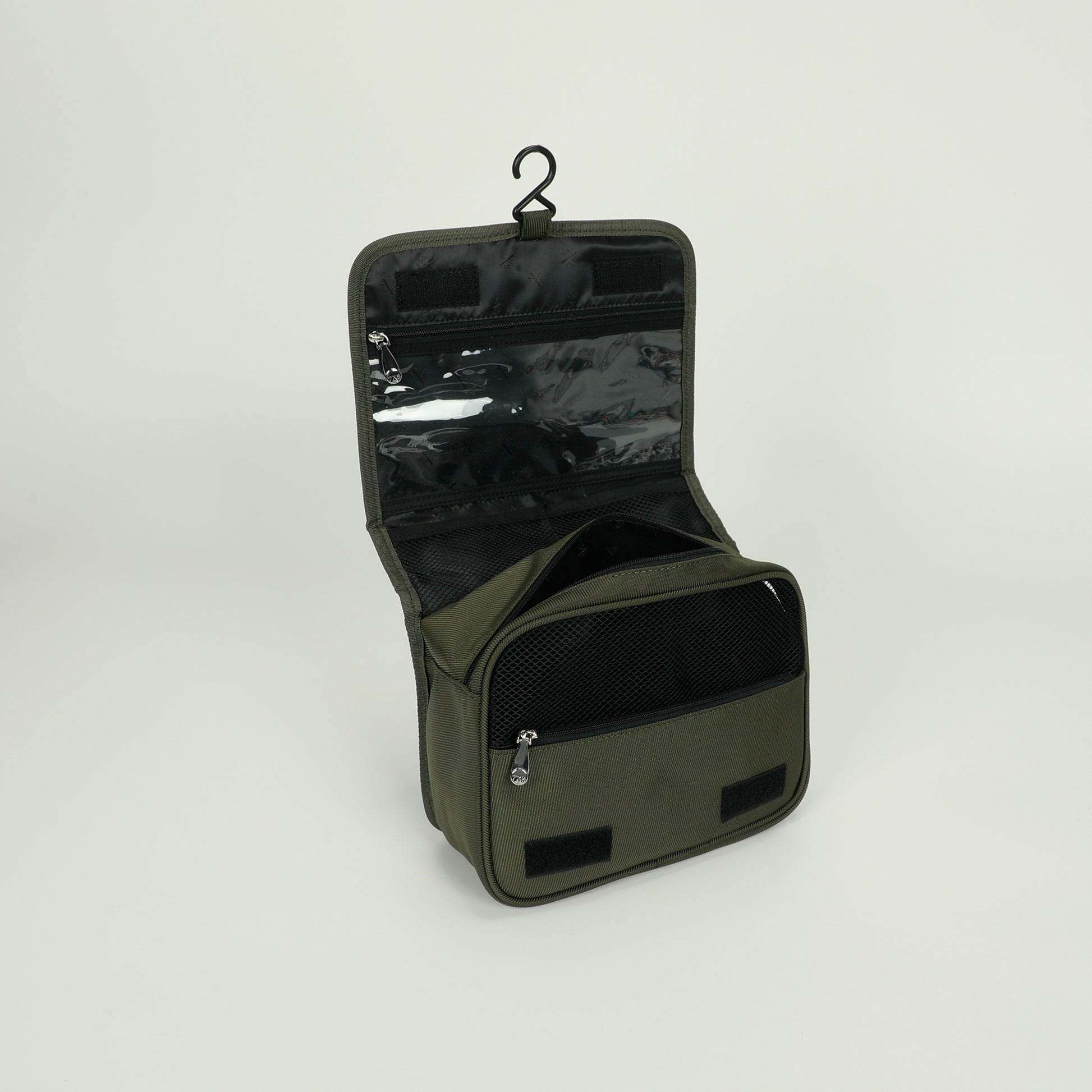 BEAUTY-CASE IN TESSUTO TECNICO