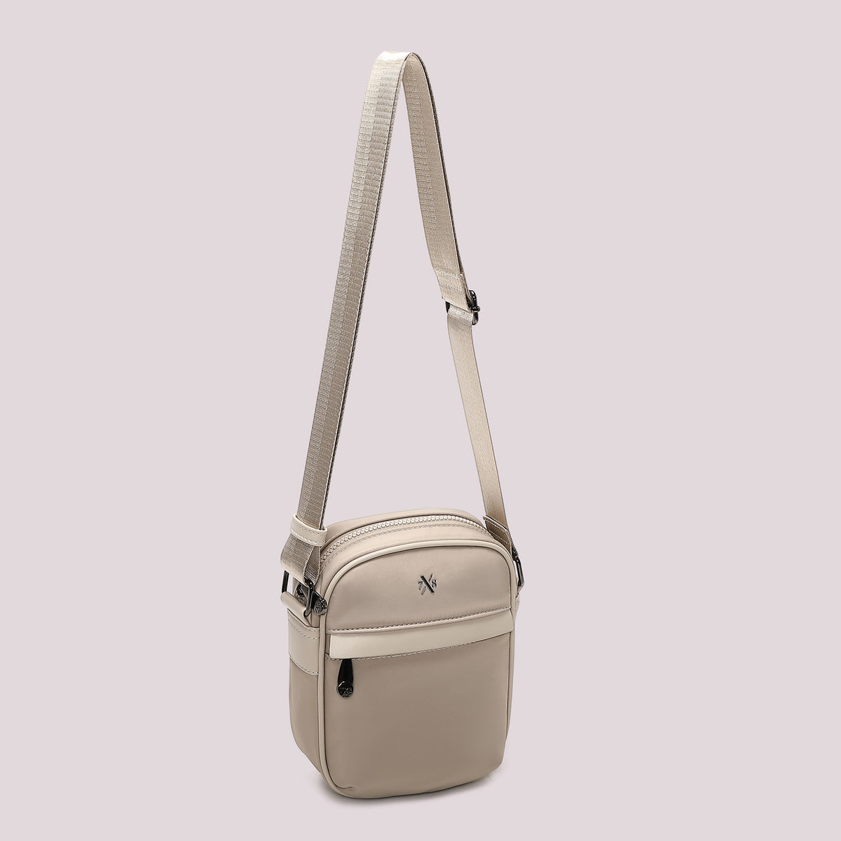 BORSA A TRACOLLA TINTA UNITA
