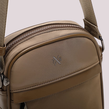 BORSA A TRACOLLA TINTA UNITA