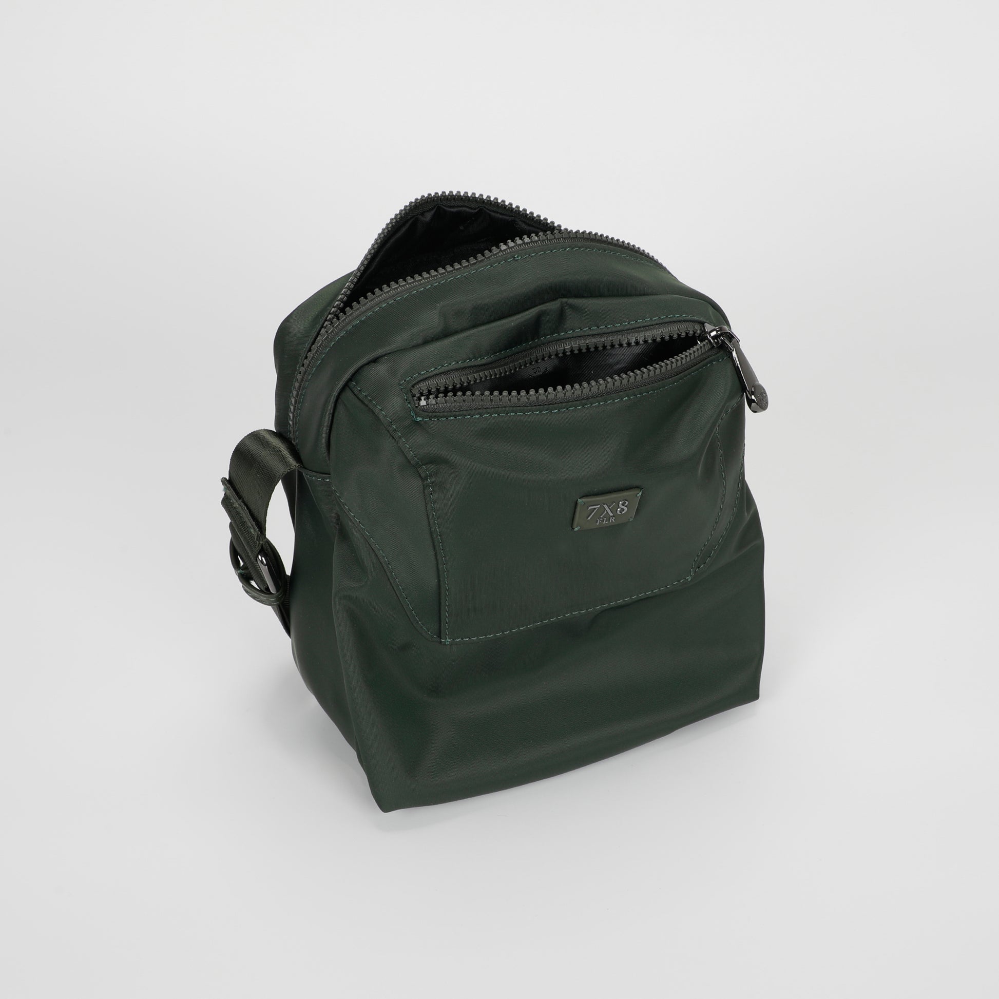 BORSA A TRACOLLA IN TESSUTO TECNICO SOFT