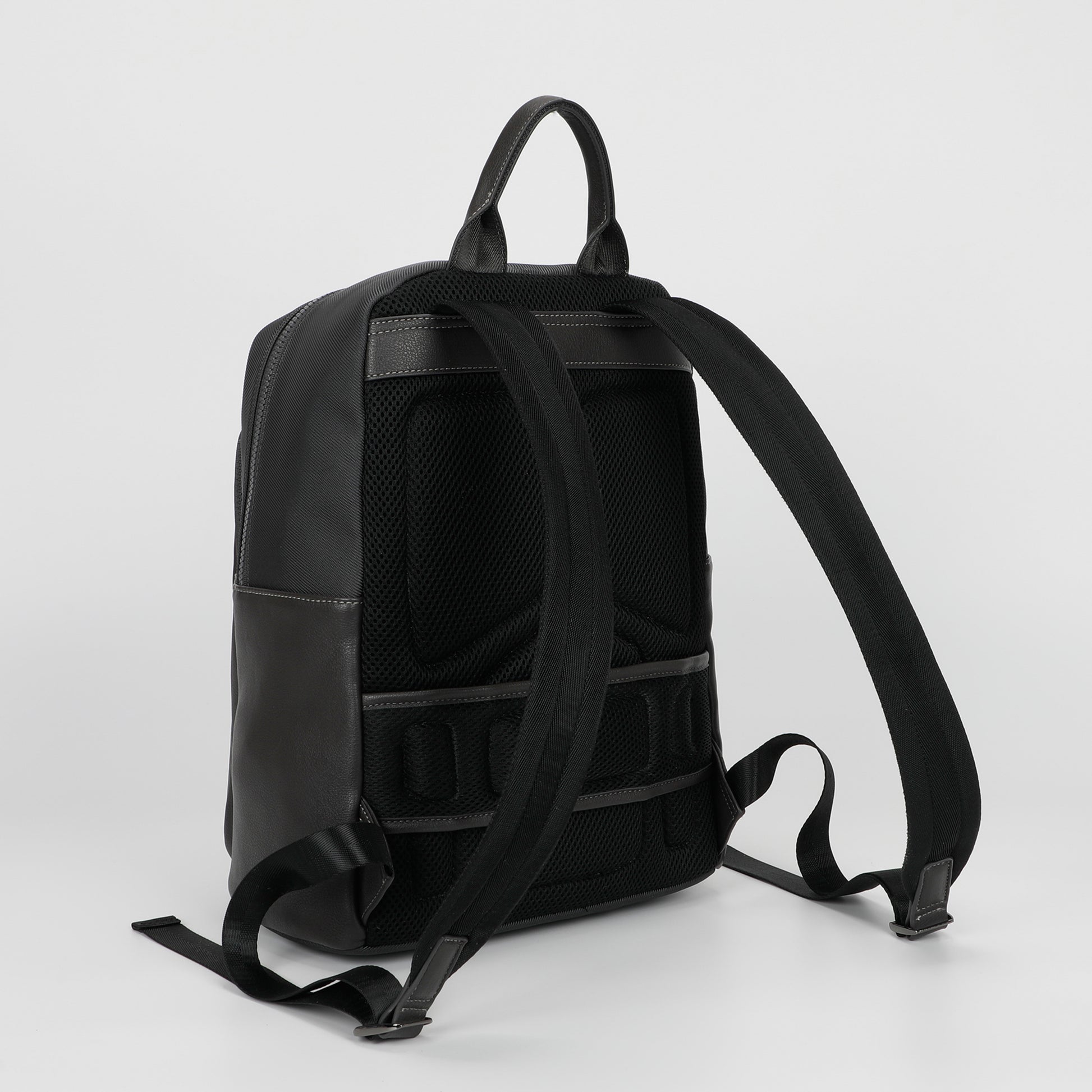 ZAINO CON TASCA IN SIMILPELLE