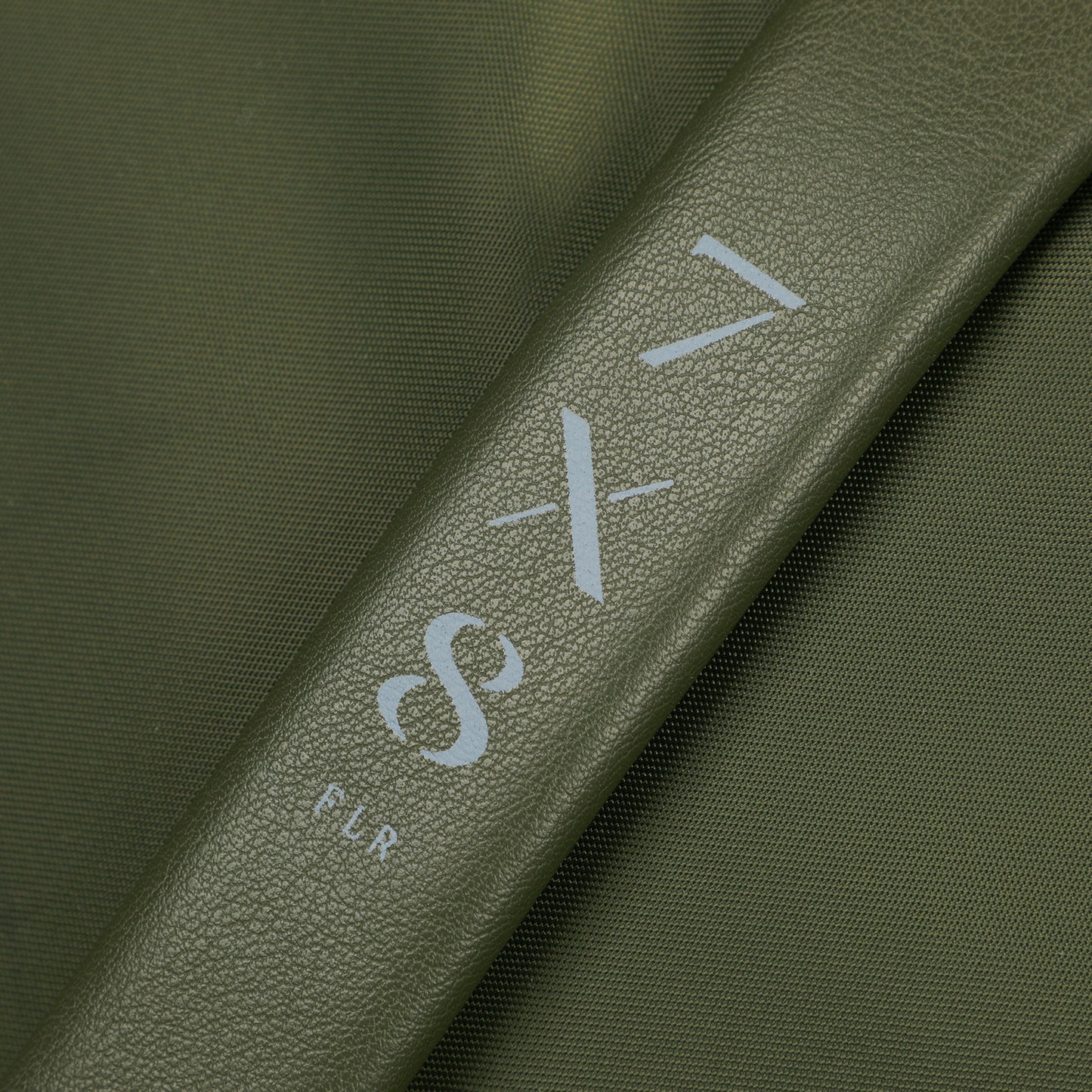 ZAINO IN TESSUTO TECNICO CON DETTAGLI IN SIMILPELLE