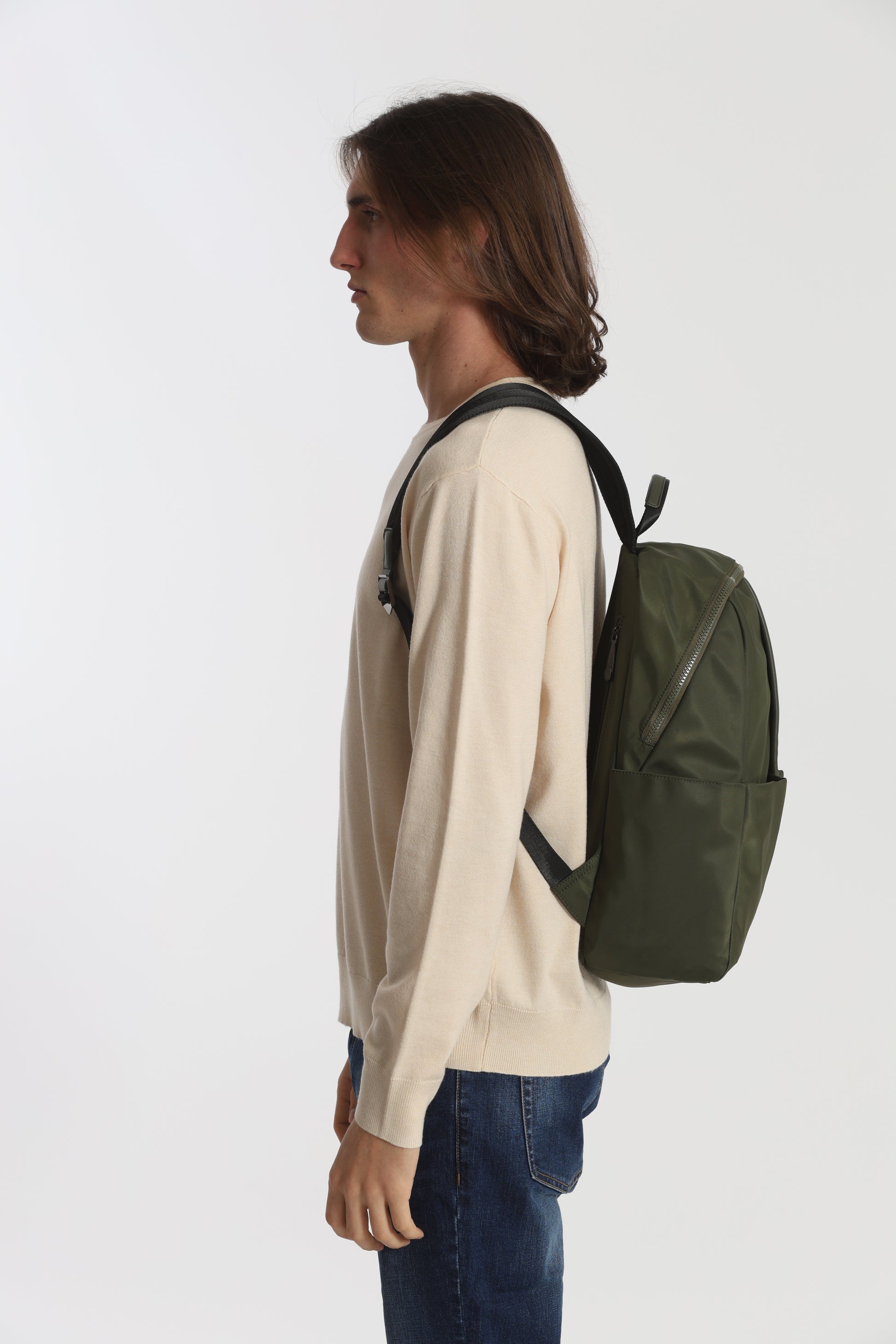 ZAINO IN TESSUTO TECNICO CON DETTAGLI IN SIMILPELLE