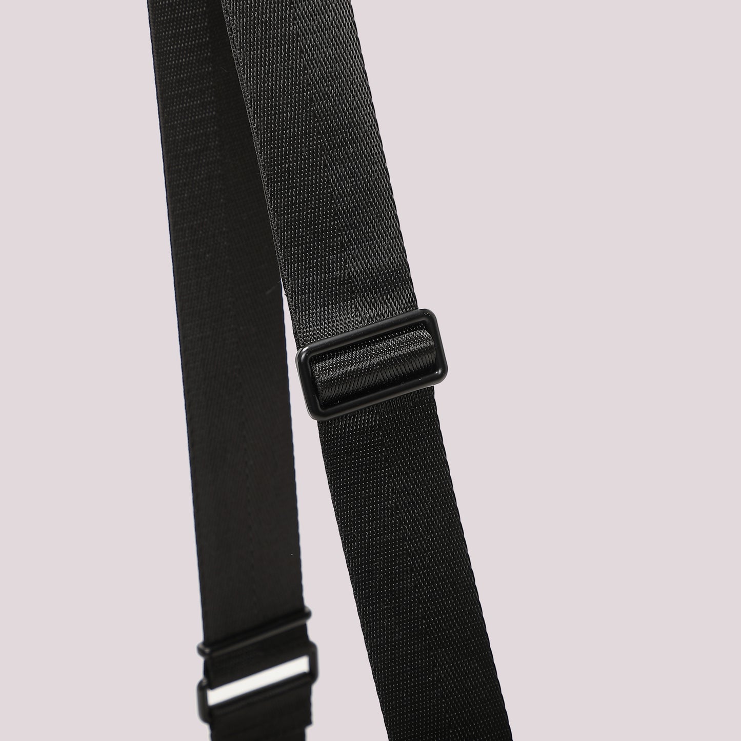 BORSA A TRACOLLA IN NYLON CON PATTA