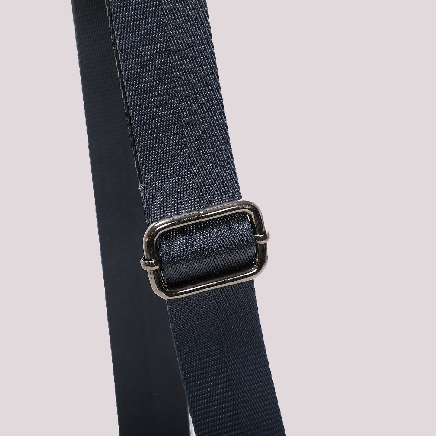 BORSA A TRACOLLA IN TESSUTO