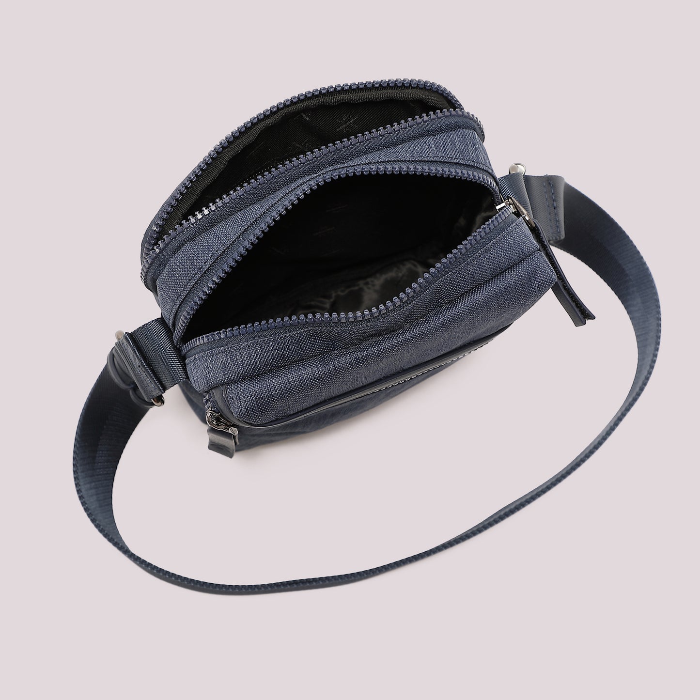 BORSA A TRACOLLA IN TESSUTO