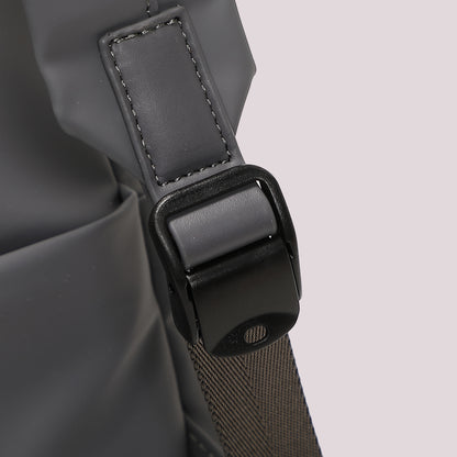 ZAINO GOMMATO IN TINTA UNITA