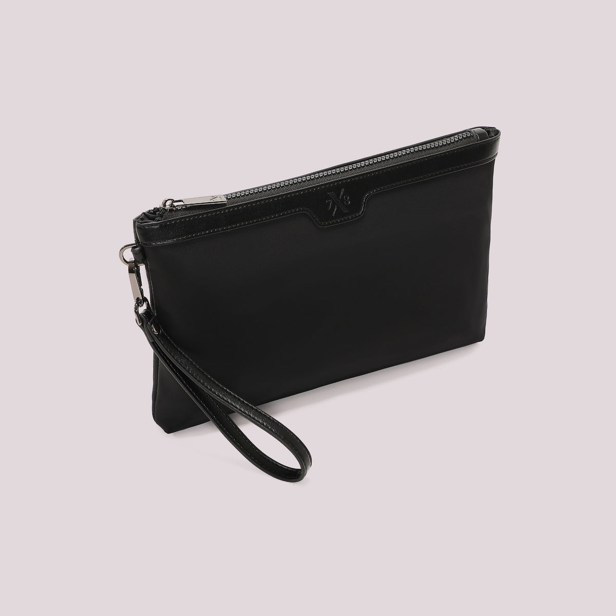 POCHETTE IN NYLON IN TINTA UNITA